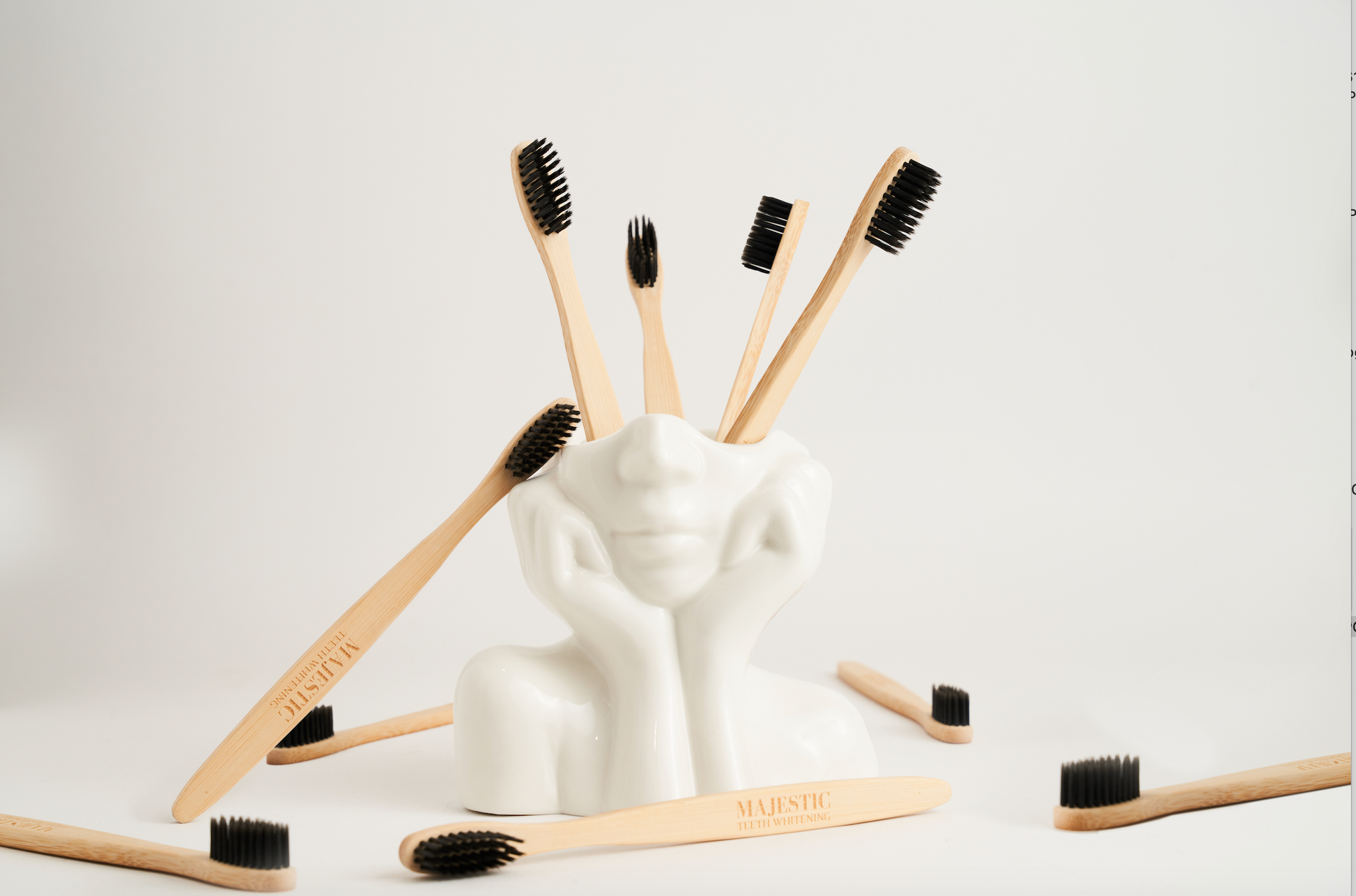 The toothbrush is made of natural material bamboo. Fine bamboo charcoal bristles absorb dental stains and fresh breath.